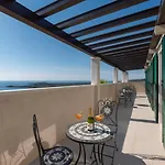 빌라 Luxury Stone Smokvica, Heated Pool, Sauna, Jacuzzi, Sea View *