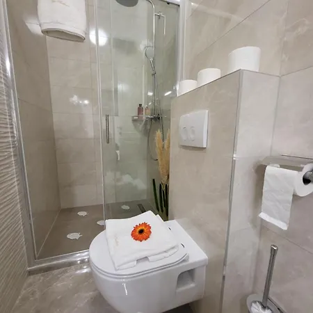 Stone Smokvica With Vineyard, Swimming Pool, Jacuzzi, Gym And Panoramic Sea Views