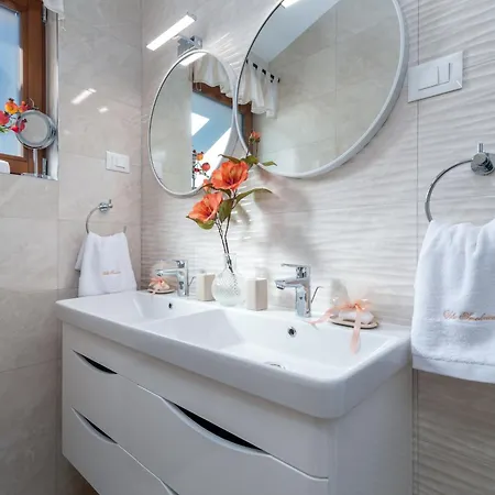 Villa Stone Smokvica With Vineyard, Swimming Pool, Jacuzzi, Gym And Panoramic Sea Views