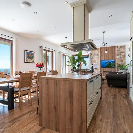 Luxury Stone Smokvica, Heated Pool, Sauna, Jacuzzi, Sea View Villa