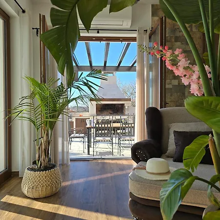 Luxury Stone Smokvica, Heated Pool, Sauna, Jacuzzi, Sea View Βίλα *