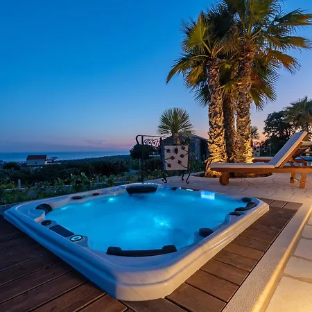 Luxury Stone Smokvica, Heated Pool, Sauna, Jacuzzi, Sea View * Rogoznica (Sibenik-Knin)
