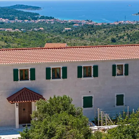 Villa Stone Smokvica With Vineyard, Swimming Pool, Jacuzzi, Gym And Panoramic Sea Views Rogoznica (Sibenik-Knin)
