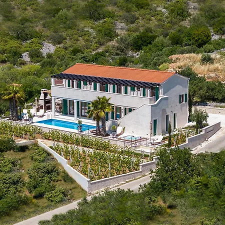 Stone Smokvica With Vineyard, Swimming Pool, Jacuzzi, Gym And Panoramic Sea Views Rogoznica (Sibenik-Knin)