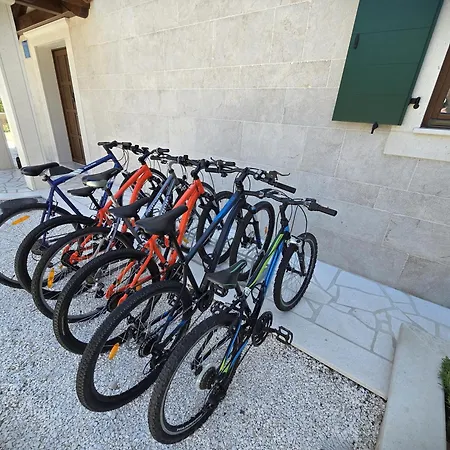 Luxury Stone Smokvica, Heated Pool, Sauna, Jacuzzi, Sea View Βίλα Rogoznica (Sibenik-Knin)