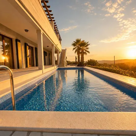Luxury Stone Smokvica, Heated Pool, Sauna, Jacuzzi, Sea View Rogoznica (Sibenik-Knin)