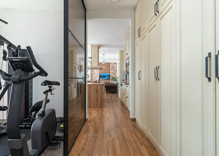 Luxury Stone Smokvica, Heated Pool, Sauna, Jacuzzi, Sea View Rogoznica (Sibenik-Knin)