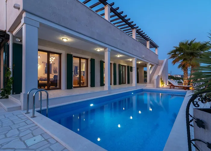 Villa Luxury Stone Smokvica, Heated Pool, Sauna, Jacuzzi, Sea View Rogoznica (Sibenik-Knin)