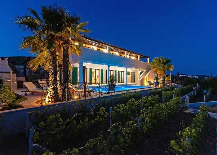 Villa Luxury Stone Smokvica, Heated Pool, Sauna, Jacuzzi, Sea View *