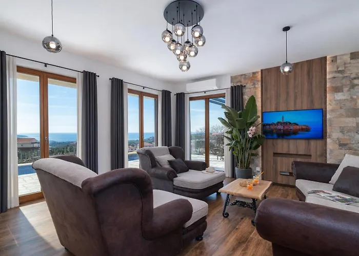 Luxury Stone Smokvica, Heated Pool, Sauna, Jacuzzi, Sea View * Rogoznica (Sibenik-Knin)